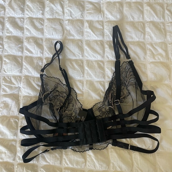 Bluebella Black Lace Balconette Bra - Picture 4 of 7